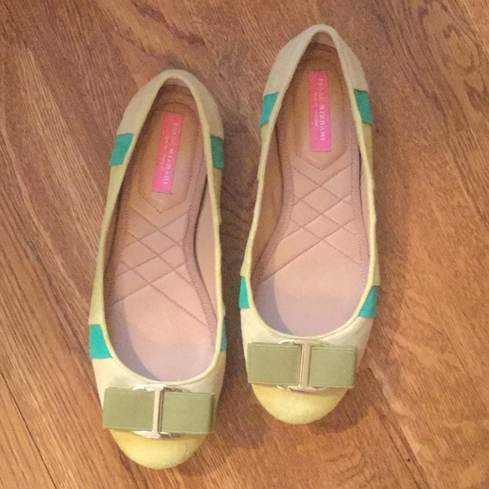 Isaac Mizrahi suede flats
